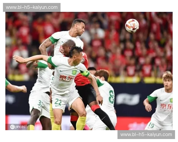 京川烽烟起：当铁血御林军遇上川蜀硬骨头，这不仅是一场篮球赛